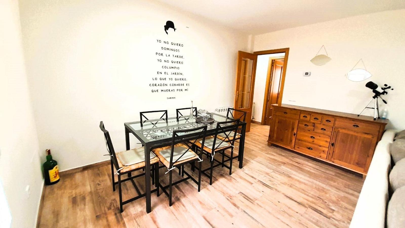 דירות Serranillos La Casona מראה חיצוני תמונה
